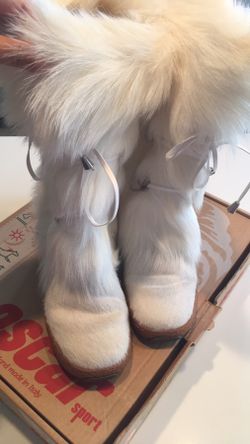 Fox real fur boot