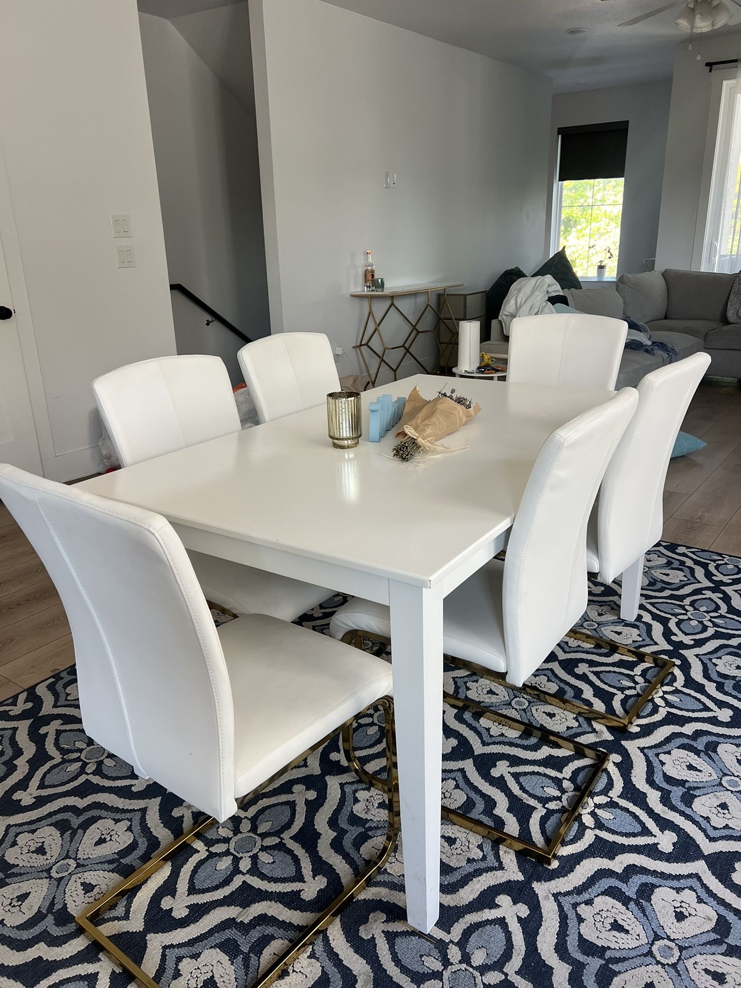 Dining Table + 6 Chairs