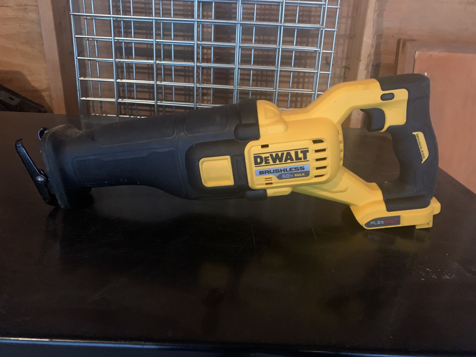 DeWALT 60V Reciprocating Saw