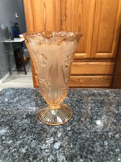 Vintage Jeanette Iris Marigold Depression Glass Vase .  Size 9 inches tall.  Preowned good condition no cracks or chips.  Has been on display in a cur