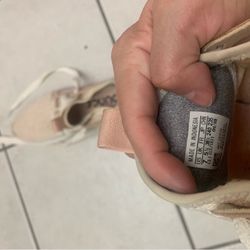 Woman’s Shoes 