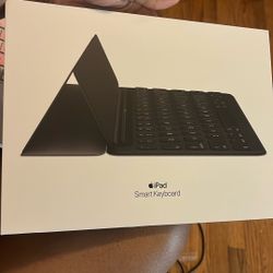 iPad Smart Keyboard 