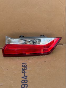 2017,2018,2019 Honda CR-V Tail Light Trunk/Mica De Cajuela Driver Side Lh Oem,Original  Ask