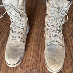 Belleville Army Hot Weather Combat Boots Mens 12R DES ST 220 Vibram