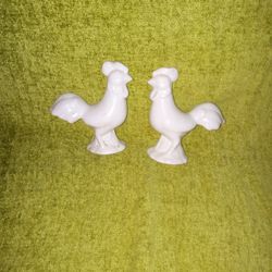 Vintage Salt And Pepper Shakers