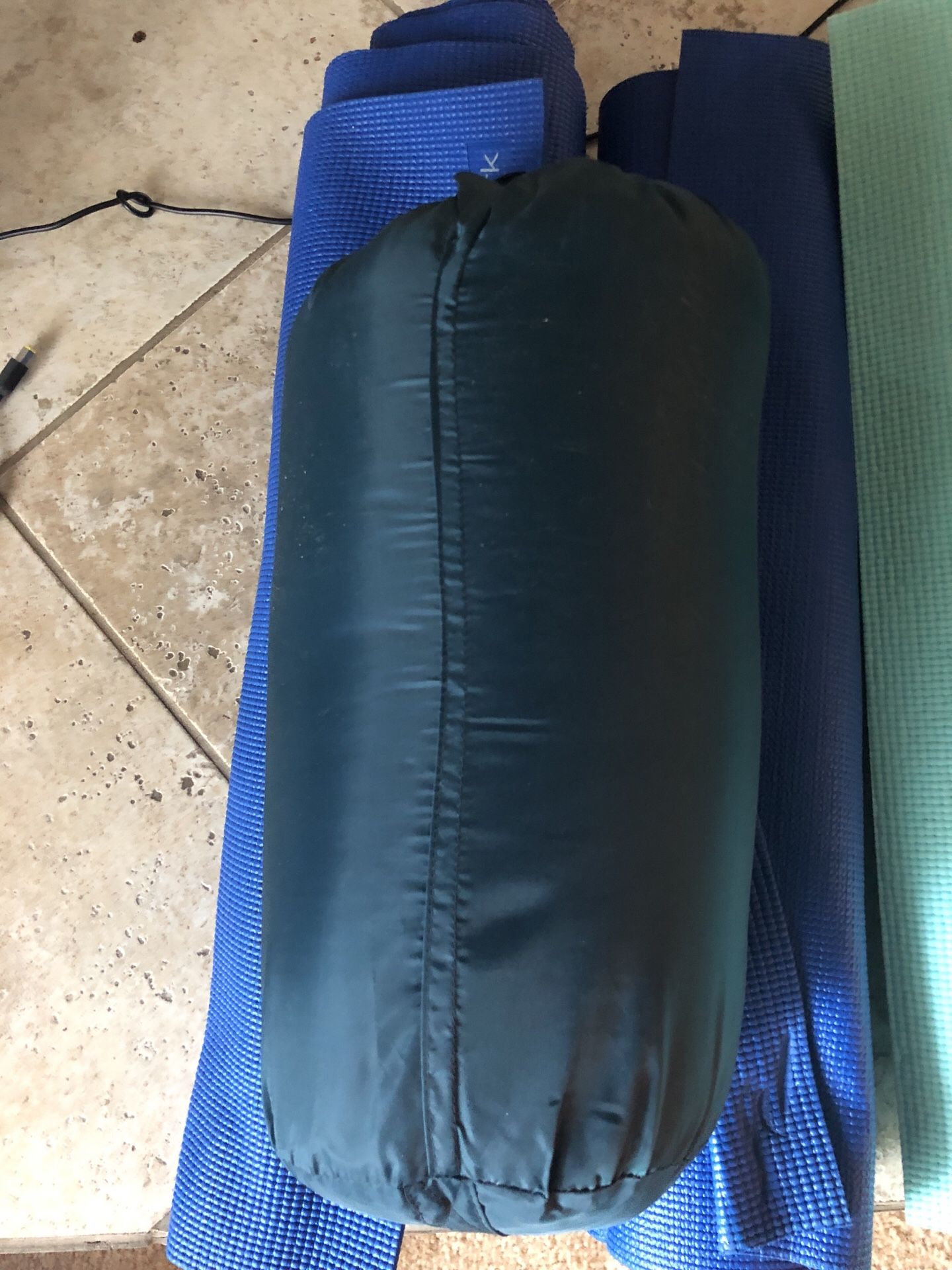 Like new sleeping bag