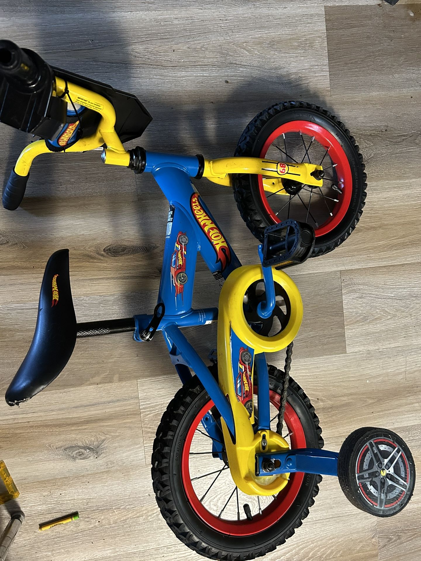 Kids Hot Wheels Bike