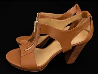 Michael Kors Brown Leather Platform 8.5 Heeled Sandals