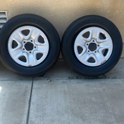 2016 Tundra Stock wheels