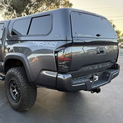 Snugtop Rebel bed shell / 3rd Gen Tacoma