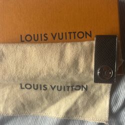 Louis Vuitton Money clip With Black Leather