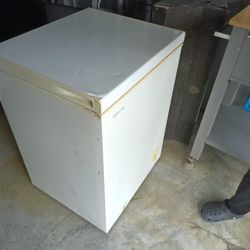 Small Deep freezer 