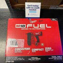 Milwaukee M18 Gauge Brad Nailer 