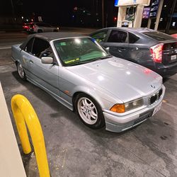 1999 BMW 323i