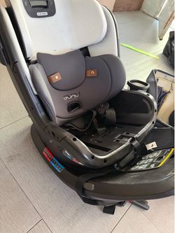 Nuna Revv