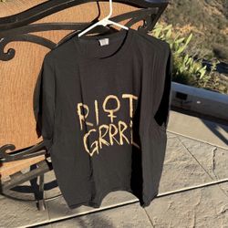 Riot Grrrl Bleached T-shirt