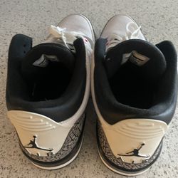 Air Jordan Retro 3 infrared 23