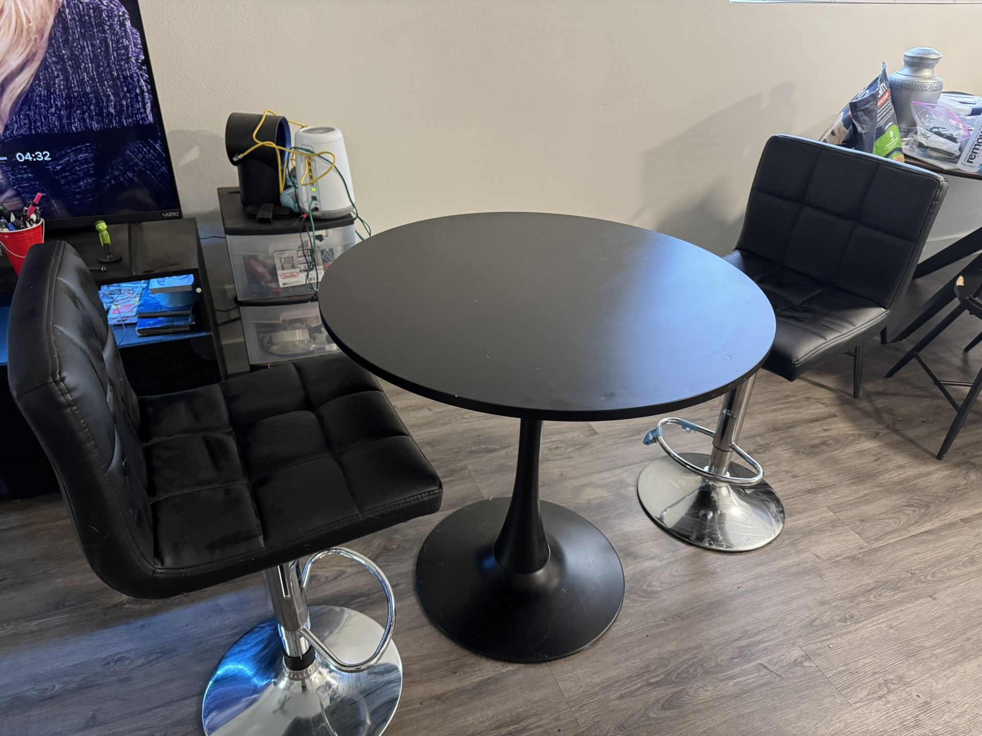 Bar Table
