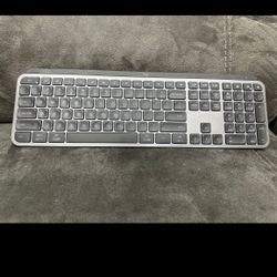 Logitech MX Keys Advanced Wireless Illuminated Keyboard in Black