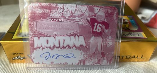 2023 Leaf Vivid Football Joe Montana Street Signs Auto 1/1 Magenta Printing Plate