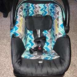 EvenFlo Car seat 