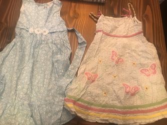 Girls dresses size 6 (11 dresses)