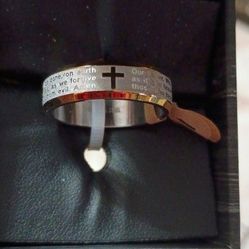 New Stainless Steel Band Two Tone Silver ›&Gold Tone Size 10 /11 Mpu Serious Buyers Don't Deliver Cash Only Price Firm 