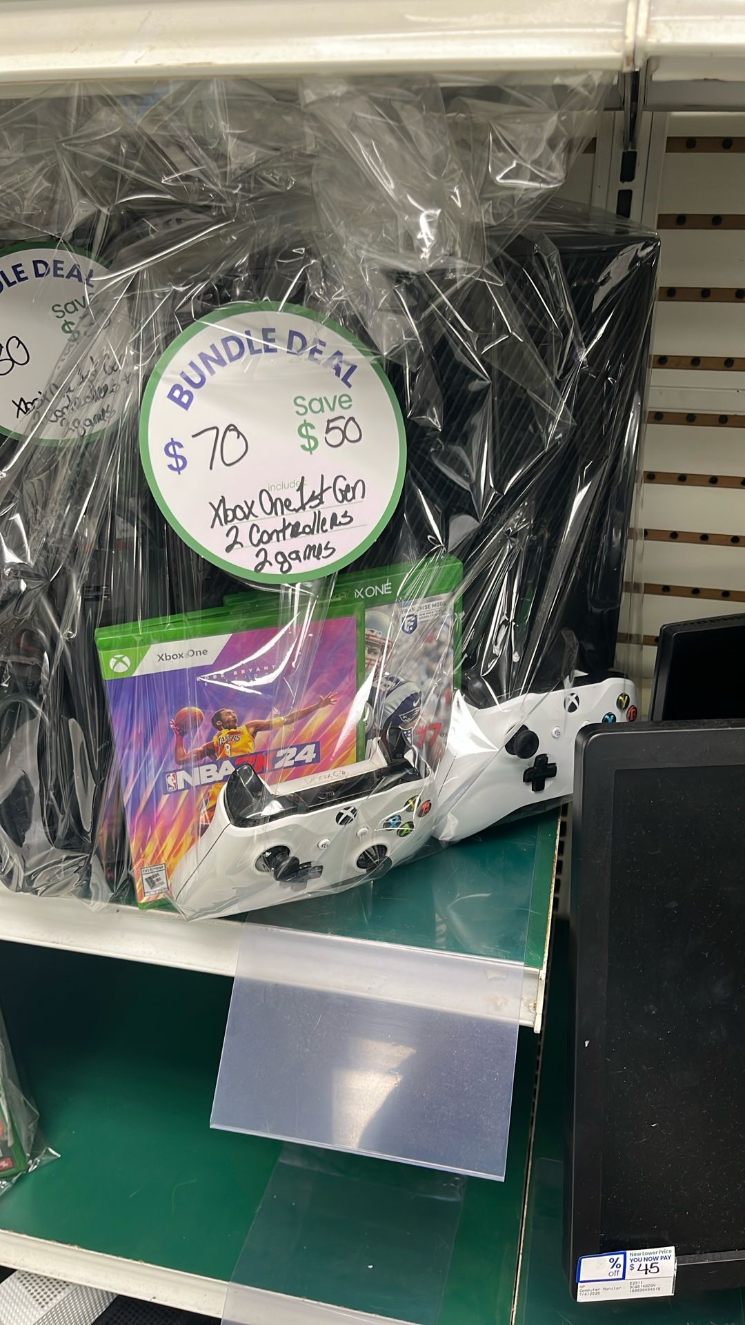 Xbox One First Gen Bundle With 2 Controllers And 2 Games