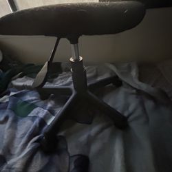 Rolling chair