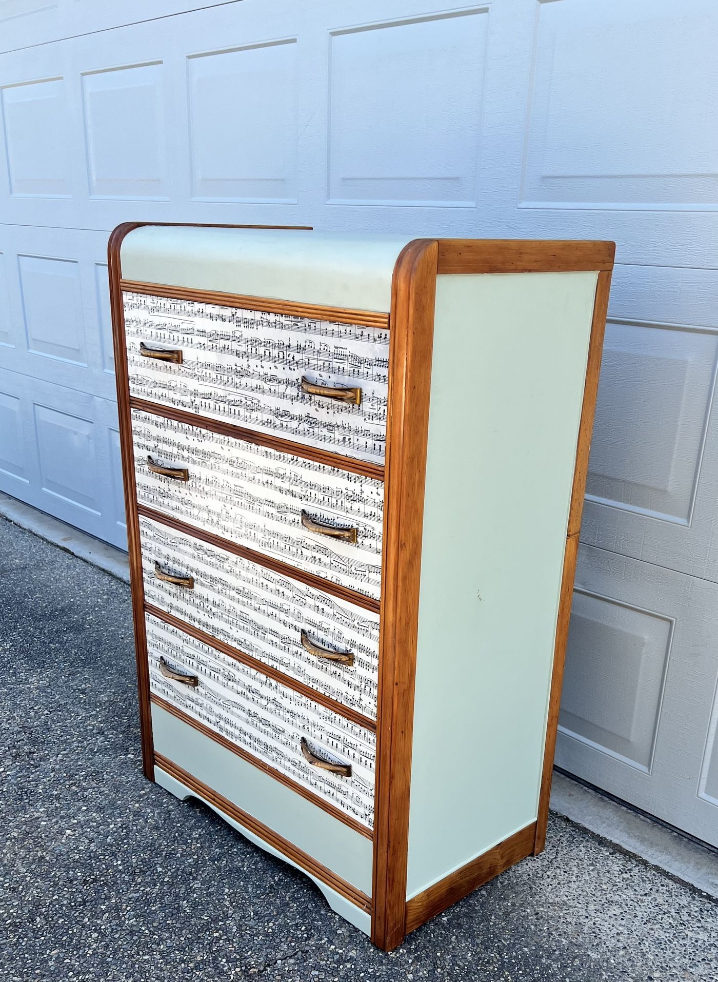 Dresser-vintage Four Drawer