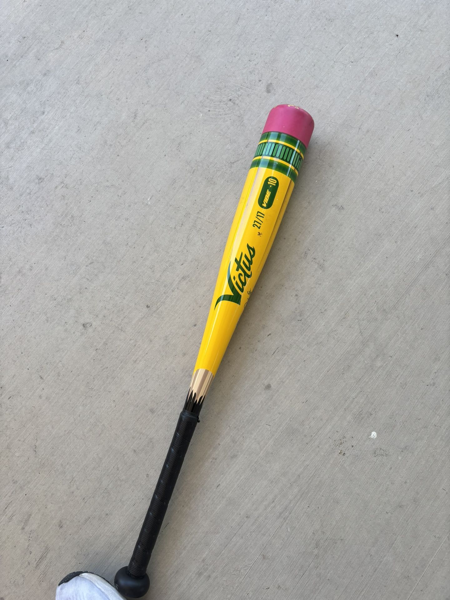Victus Pencil Youth Baseball Bat
