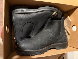 Blundstone Black Leather Chelsea Boots