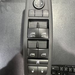 2015 Minivan Power Window Switch 