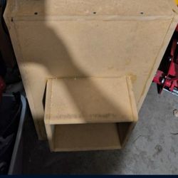 TRADE FOR 24S OR 26 INCH 6 LUG RIMS FOR CHEVY 