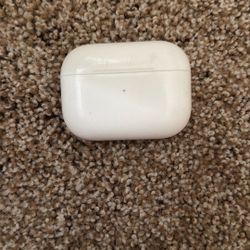 AirPods Pro 2nd Generation Lighting Port 
