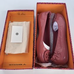 Tory Burch Minnie Travel Patent Leather Ballet Flats In Washed Berry US Size 6