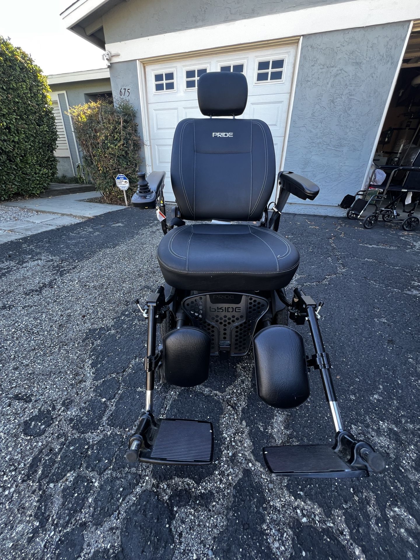 Electric Wheelchair
