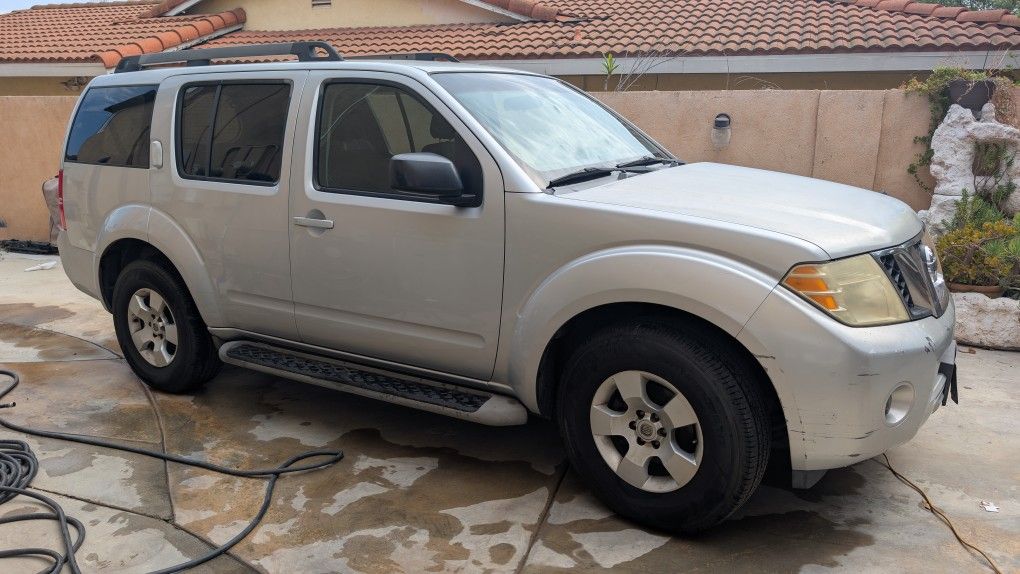 2008 Nissan Pathfinder