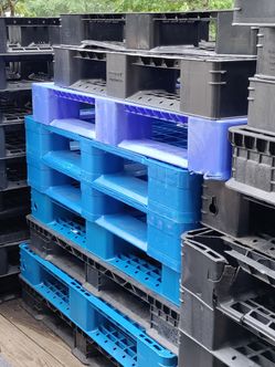 Plastic Pallets 