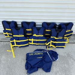 West Marine Runabout Life Jackets, 3-Pack – Economical and Reliable Water Safety