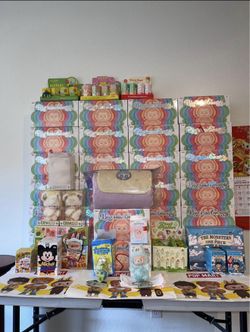 AUTHENTIC POPMART GOODIES