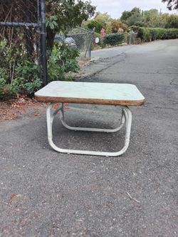 Plant table