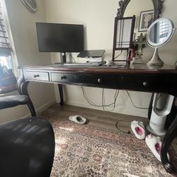 French Vintage Solid Wood Desk