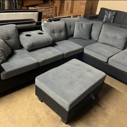SECTIONAL SOFA MINT CONDITION NO PETS NO SMOKE ASKING 590$ OTTOMAN NOT INCLUDED 