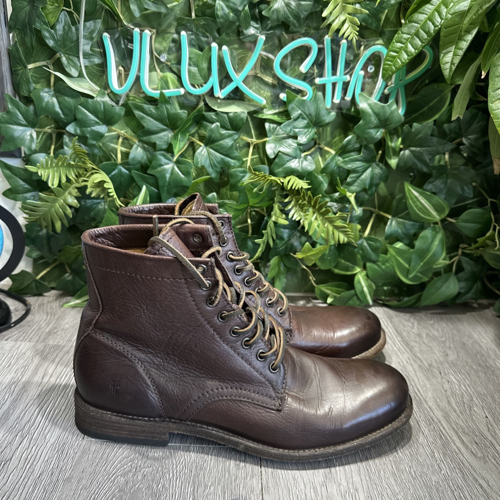 FRYE CHUKKA BOOTS SIZE 10 Frye Men main image 3