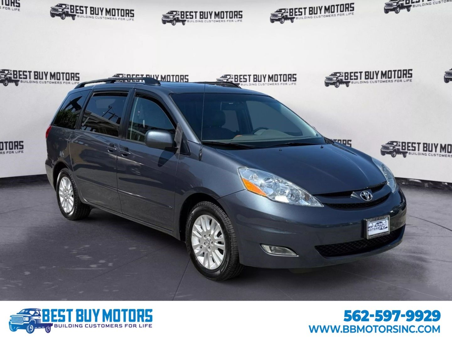 2008 Toyota Sienna