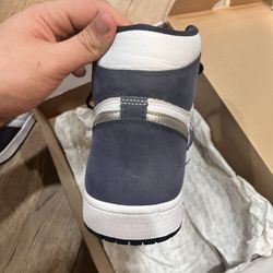 Air Jordan 1’s Navy blue 