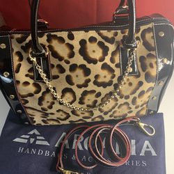 Final Sale - Arcadia Leather Top Handle Satchel Handbag