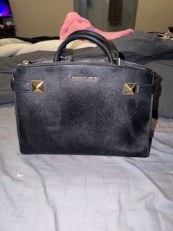Michael Kors Medium Purse