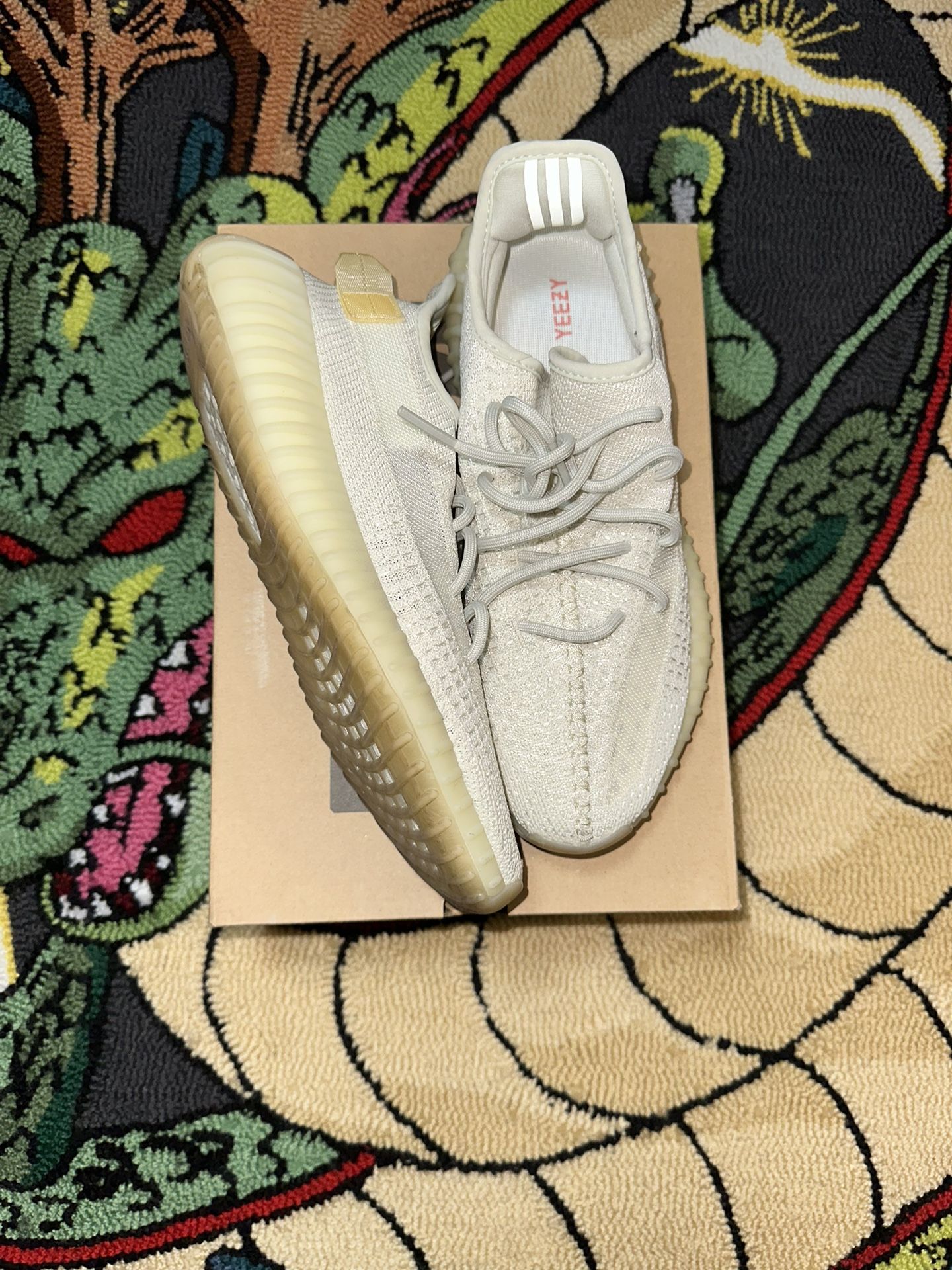 Yeezy 350 Boost Light Size 10 Men main image 2
